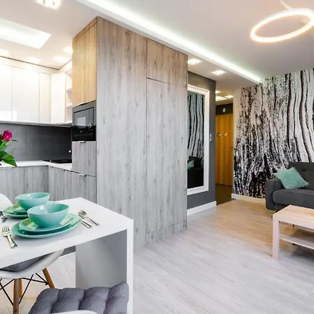 Wonder - Z Balkonami Lesny Dom Ii - W Cichej I Zielonej Czesci Karpacza Lägenhet Karpacz