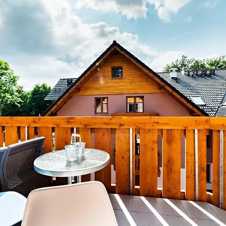 Wonder - Z Balkonami Lesny Dom Ii - W Cichej I Zielonej Czesci Karpacza Lägenhet *