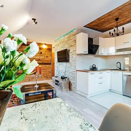 Wonder - Z Balkonami Lesny Dom Ii - W Cichej I Zielonej Czesci Karpacza