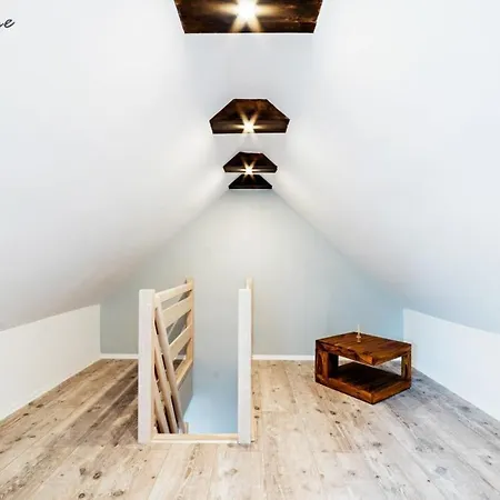 Wonder - Z Balkonami Lesny Dom Ii - W Cichej I Zielonej Czesci Karpacza *