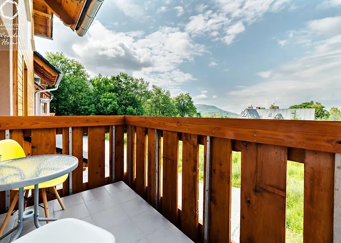 Wonder - Z Balkonami Lesny Dom Ii - W Cichej I Zielonej Czesci Karpacza Apartmán Karpacz