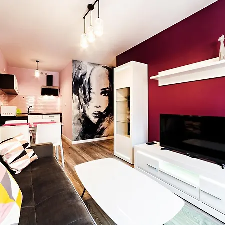 Apartment Wonder - Z Balkonami Lesny Dom Ii - W Cichej I Zielonej Czesci Karpacza